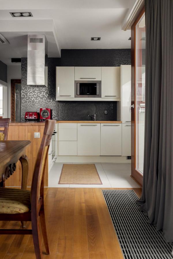 Hlonda Deluxe Apartment With Terrace Varsovia Exterior foto
